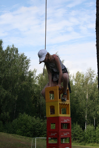 Crate climbing